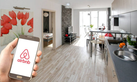 Vegas Airbnb How Does it Compare to the Resort Hotels